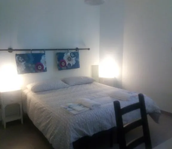 Bed & Breakfast Blue